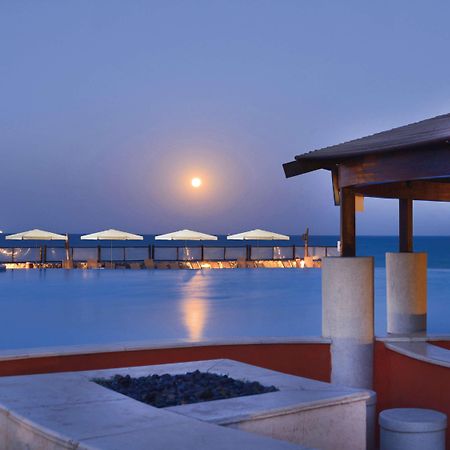 モーベンピック リゾート エル ソフナ アインソフナ エクステリア 写真 The Cove at The Oberoi, Mumbai
